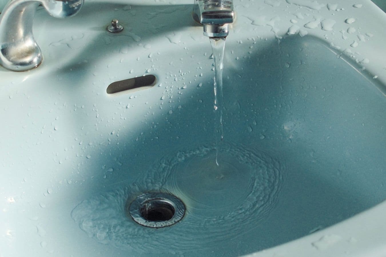 Emergency Drain Cleaning in Denton, TX - provider responding to an active service call