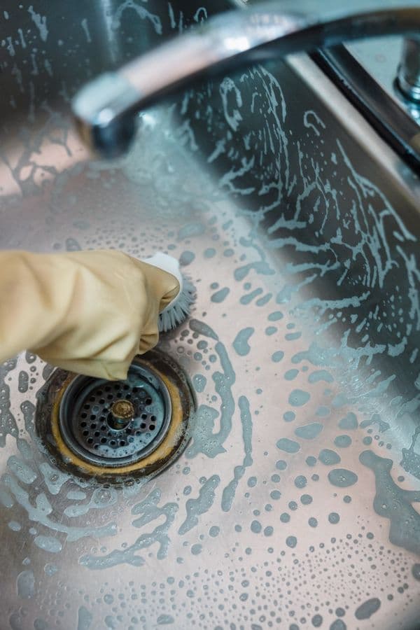 Emergency Drain Cleaning in Fort Worth, TX - provider responding to an active service call