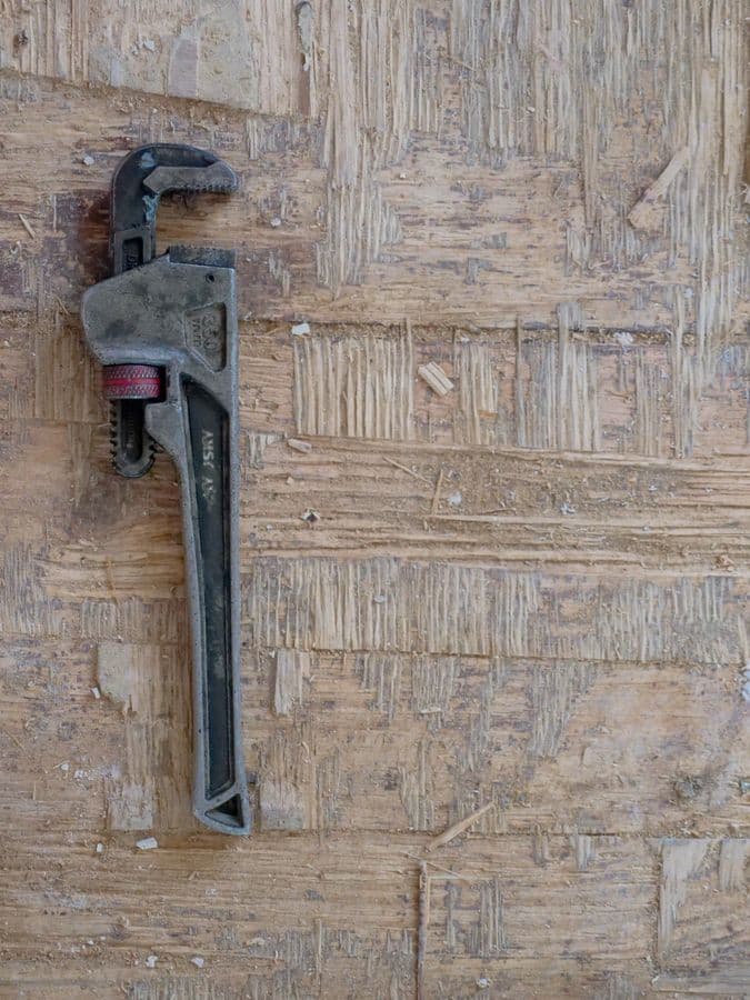 Same-Day Plumber Connection in Mesquite, TX - provider responding to an active service call