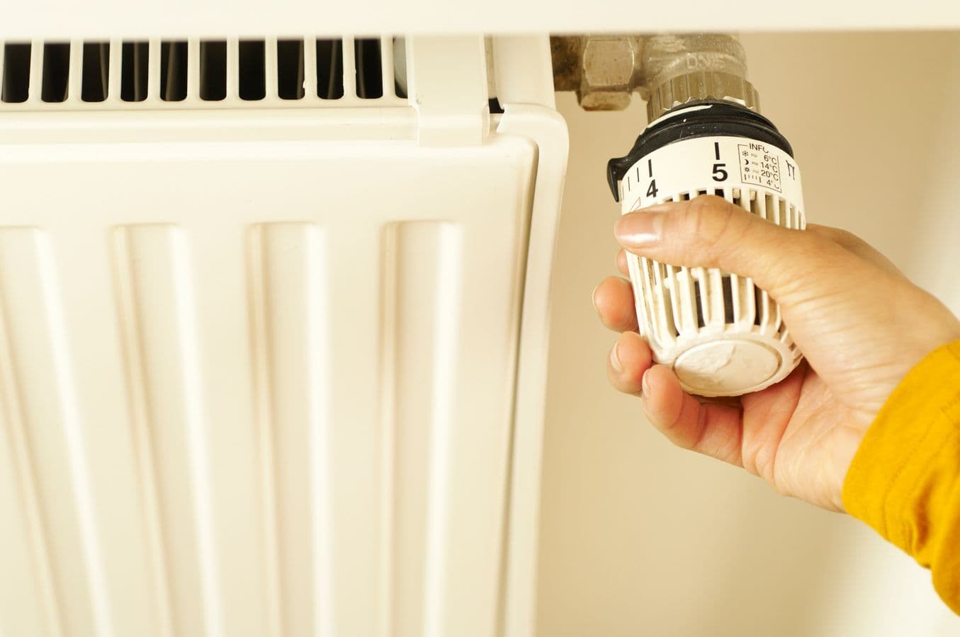 Water Heater Emergency in Keller, TX - provider responding to an active service call
