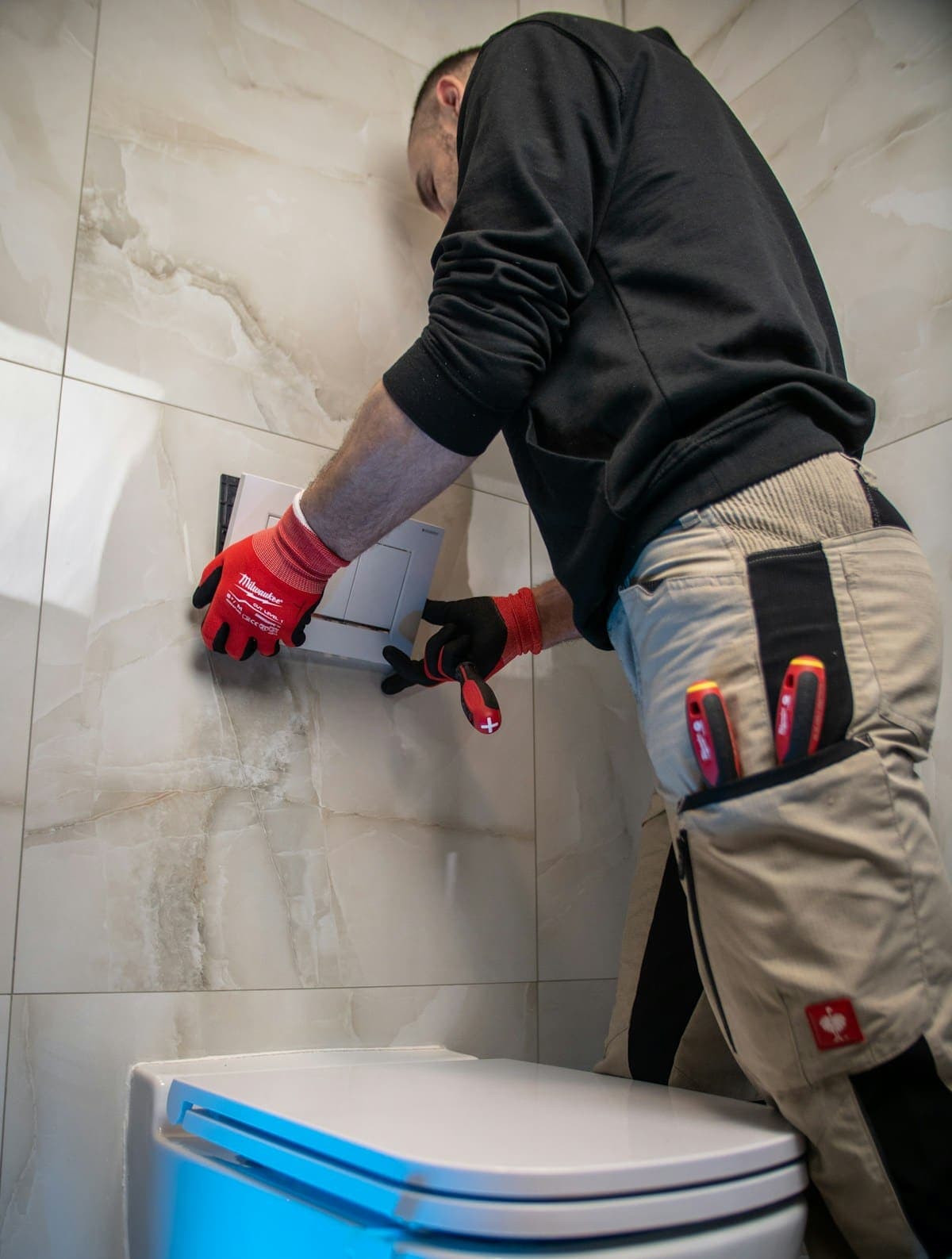 24-Hour Emergency Plumber - professional plumber on the job
