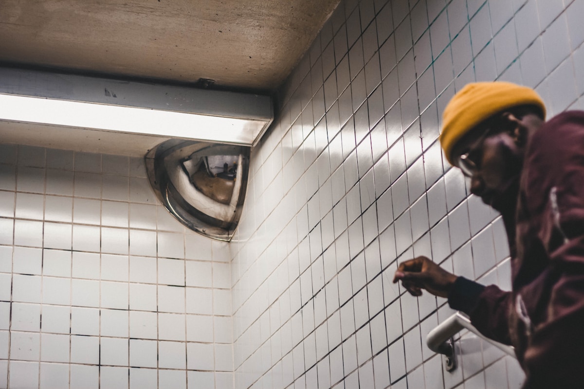 Explain what is happening — PlumbingHands technician
